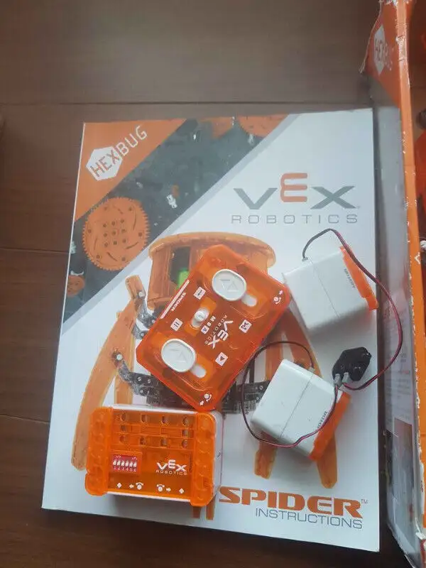 VEX Robotics Spider by over 350 parts in Toys & Games in Calgary - Image 4