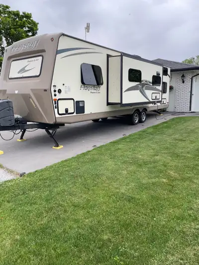 Used but good condition trailer! Message if interested