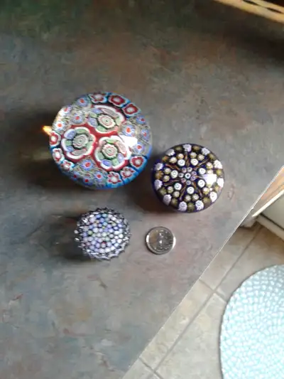 I have a large selection of glass weights available, I'm downsizing and don't want to move them. for...