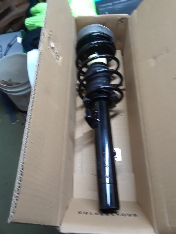 2008 BMW 3 series front struts in Other Parts & Accessories in City of Halifax