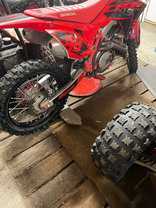2019HONDA CRF450R  in Dirt Bikes & Motocross in Muskoka - Image 4