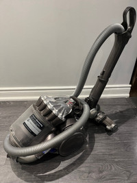 Dyson canister vacuum 
