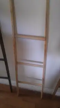 Quilt/blanket ladder.