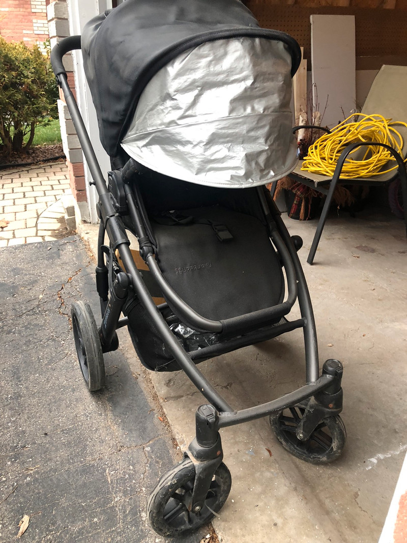 Uppababy deluxe stroller for sale  