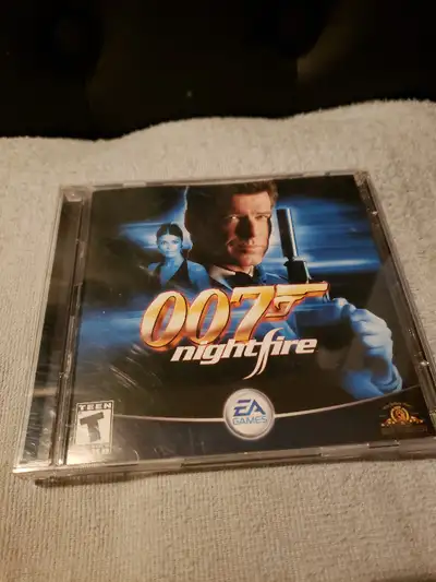 2 disc 007 nightfire pc game, good condition