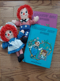 Raggedy Ann and Raggedy Andy 9" soft dolls plus books