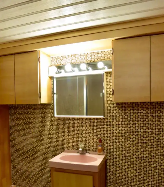 ÉTUDIANT :Grande chambre colocation tout inclus à 5min de Ulaval in Room Rentals & Roommates in Québec City - Image 6