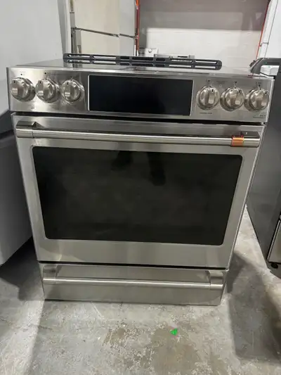Cuisinière 30po vitrocéramique Inox. | CCES700P2M3S1 - GE Cafe, View more