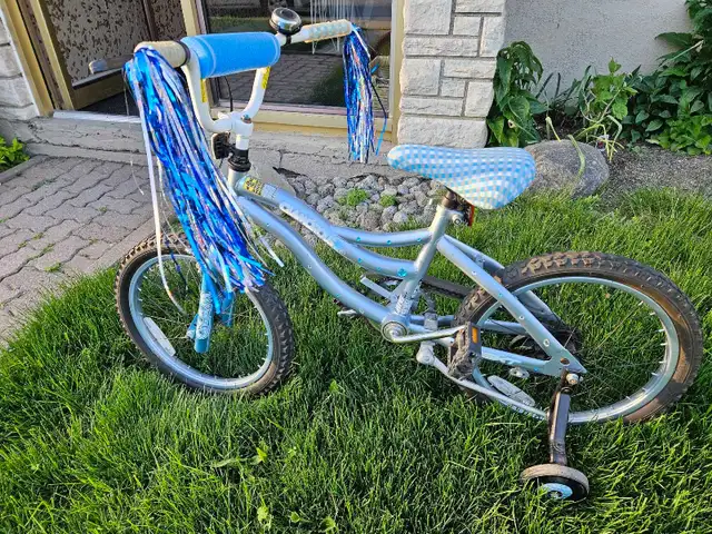 vélo de fillette  in Kids in Longueuil / South Shore - Image 4