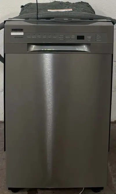 NEW! Apartment Size Dishwasher “FRIGIDAIRE” 18” Model: FFBD1831US SALE PRICE after discount: $640,-...