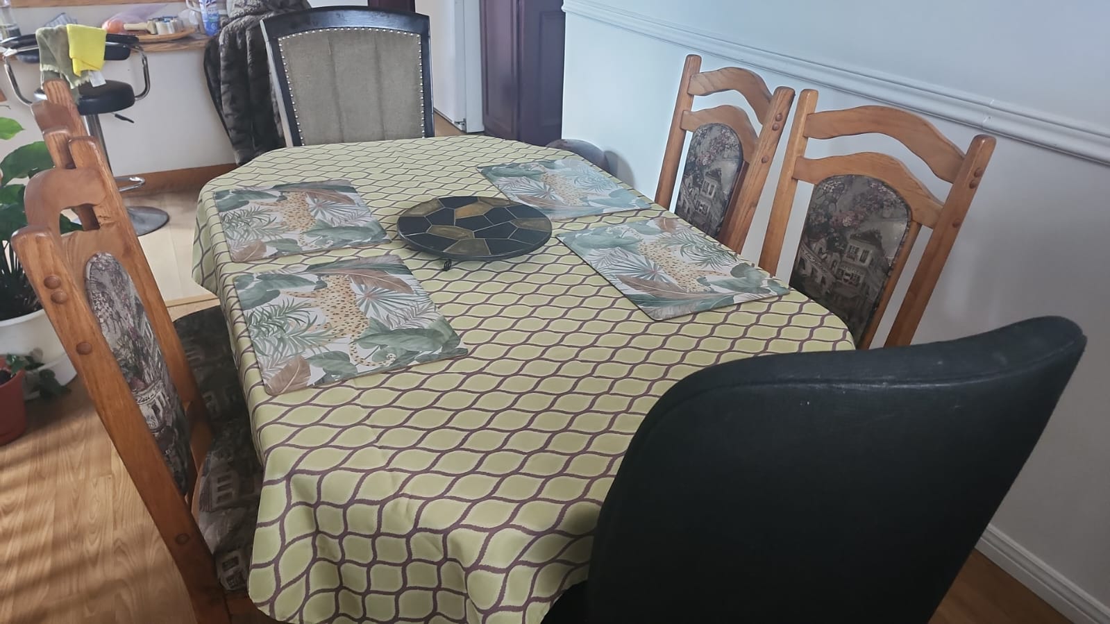 Belle chambre meublée à louer à Laval, Disponible 1er septembre — photo 3