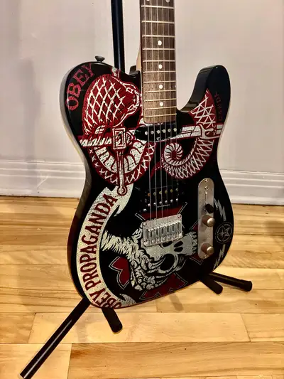 Squier Telecaster Obey Propaganda 2006 limited editi, View more