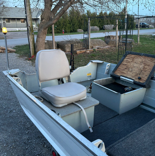 14ft StarCraft *Trailer not Included* in Powerboats & Motorboats in Barrie