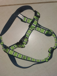 NEW Martha Stewart  M/L Dog harness, $8