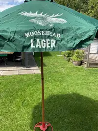 Moose head lager umbrella with crank 