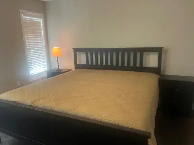 Furnished bedroom in Milton, close to no-frills, non smoking, single occupancy, for gentleman only