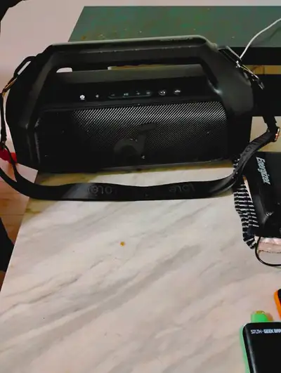 selling my soundCore Boom , View more