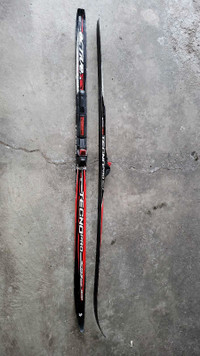 Cross country skis (classic) 137cm TechnoPro with bindings (SNS)
