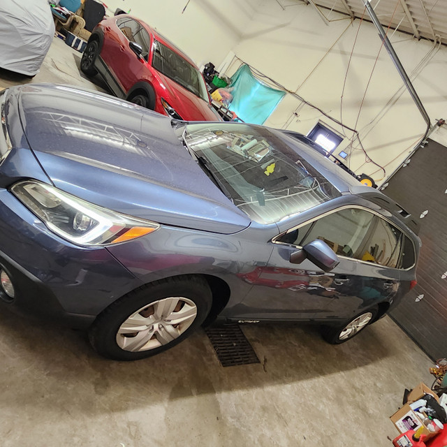 2015 subaru outback AWD in Cars & Trucks in Sarnia - Image 2