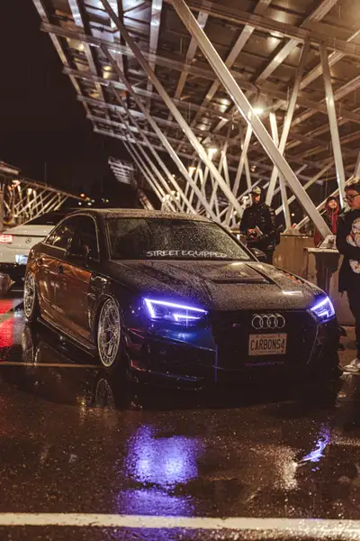 Looking for a photographer, videographer, or video editor in KW OR GTA ? I shoot, film, and edit hig...