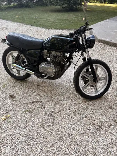 Price: 3775$ OBO A well kept 1979 Honda Cb400TII, bike has been well maintained and customized with...
