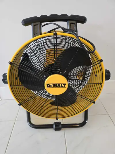 DeWalt 18" Industrial Drum Fan - High Velocity - Great Condition, View more