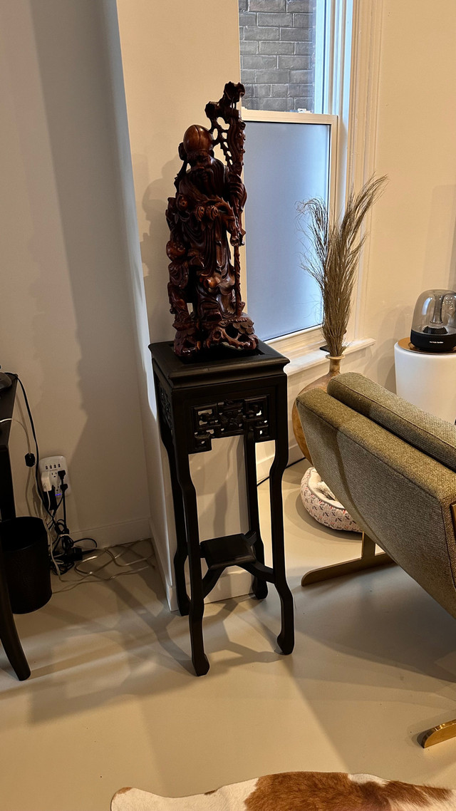  $90 firm -  Tall carved oriental pedestal  in Arts & Collectibles in City of Toronto - Image 2