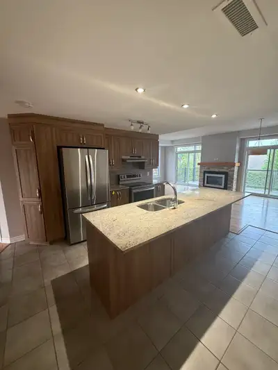 Condo de Luxe a 2 min de Ottawa