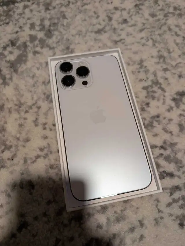 iPhone 14 Pro Max White 128GB in Cell Phones in Kitchener / Waterloo - Image 3