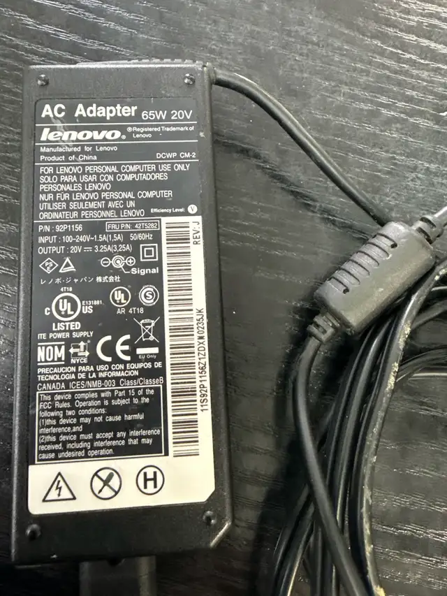 Lenovo ThinkPad Thunderbolt 3 Dock W/adapters in Laptop Accessories in City of Toronto - Image 5
