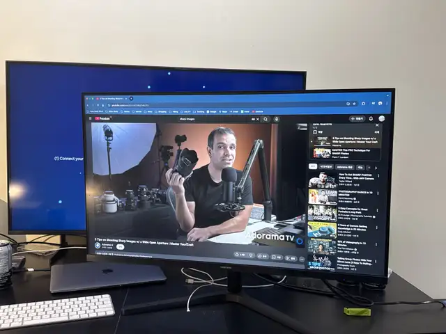 Samsung 1080p fullHD monitor  in Other in Calgary - Image 3