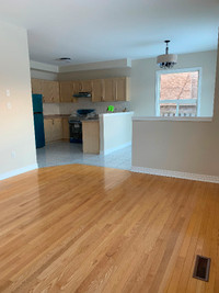 House For Lease Oakville (West Oak Trail), For May 15, Renovated