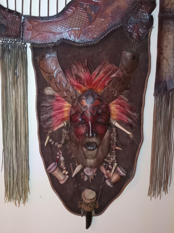 Masque Afro-Cubain grandiose et unique dans Art et objets de collection  à Longueuil/Rive Sud - Image 2
