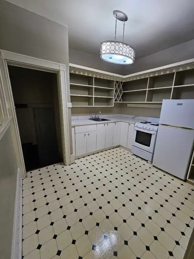 2 Bedroom 1 Bath House