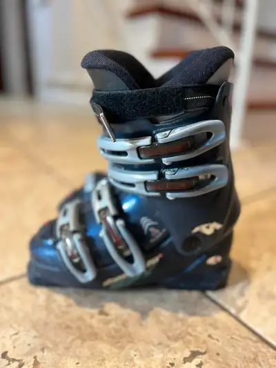 23.5 ski boots (5.5 men's), View more
