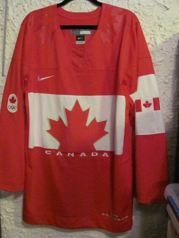 Team Canada  Stamkos #91 Sochi Olympic Jersey in Arts & Collectibles in Edmonton