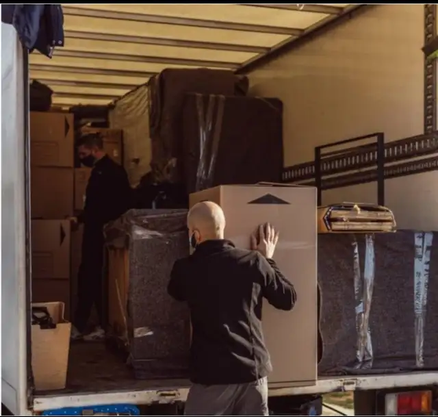 24 hours Reliable Movers Ottawa call 437-477-372262863225932035121
