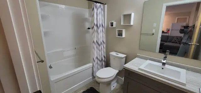 Furnished One Bedroom Walkout Basement Apartment in Long Term Rentals in Whitehorse - Image 12