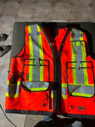 class 2 P & R safety vest, View more