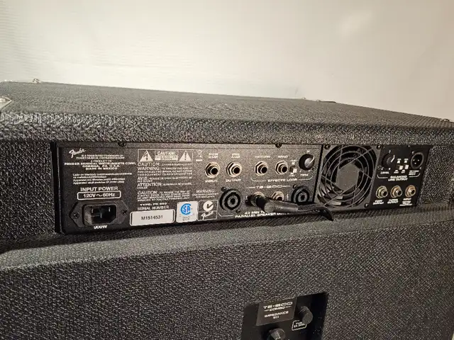 Fender TB600 Bass Combo in Amps & Pedals in Kawartha Lakes - Image 7