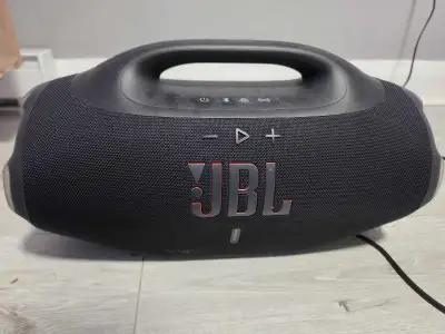 JBL BOOMBOX 4, View more