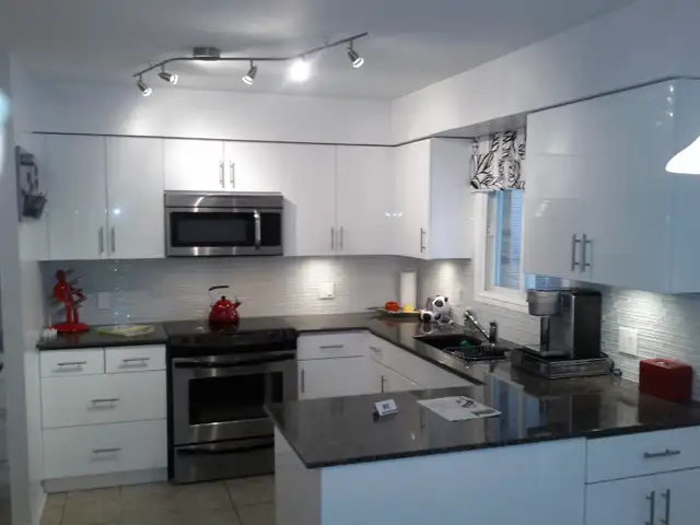 Close to Trent, available May 1 for students