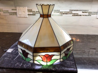 Red tulip Tiffany style stained glass lamp shade