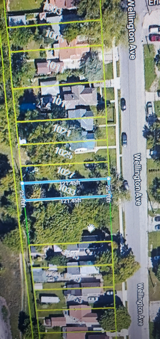 Vacant lot building lot for sale near University And College Land for