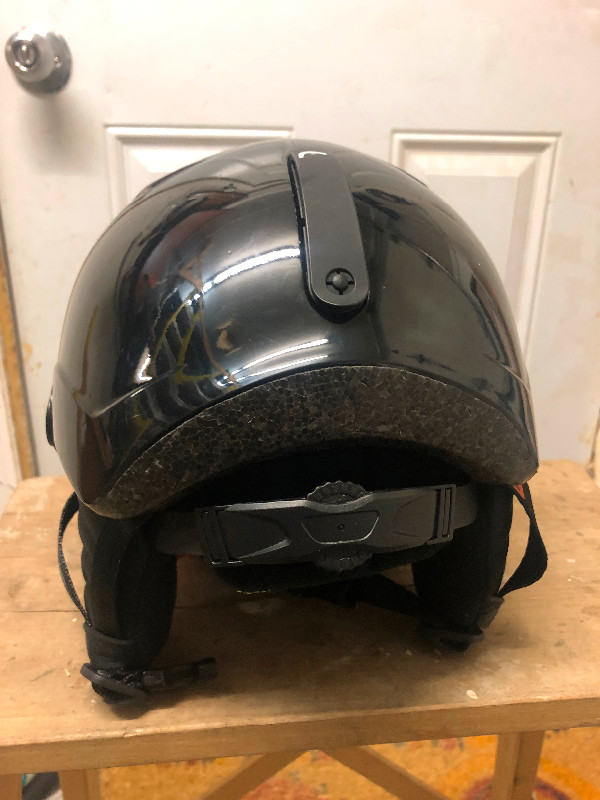 Casque de ski xxs avec visière 80$ dans Ski  à Longueuil/Rive Sud - Image 3