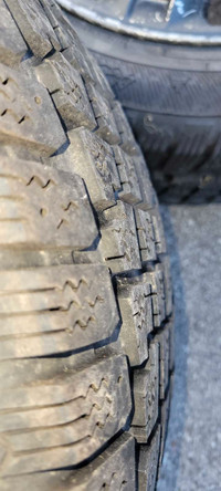 2x winter tires on alloy rims