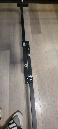 Metal Bed Frame / 7 Inch Support. Queen/Full adjustable