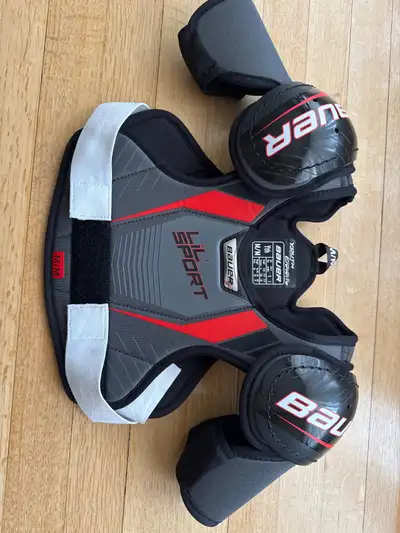 Bauer shoulder pads youth medium, View more