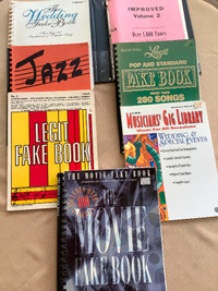 7 FAKEBOOKS FOR PIANO, ORGAN, GUITAR, VOCAL