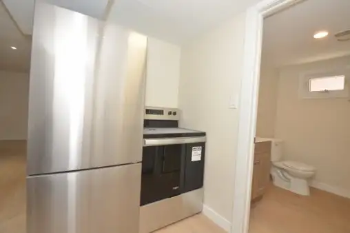 For Rent: Studio Apartment – $1,300 All Inclusive in Long Term Rentals in Sudbury - Image 4